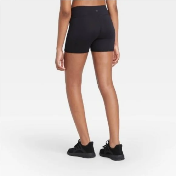 XXL(18) | Girl's All In Motion Black Tumble Shorts/Gymnastic Shorts - Picture 2 of 5